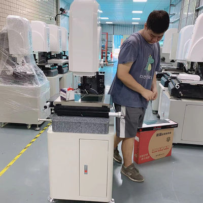 220V 50HZの小さいStampingsのための手動座標の測定機械システム